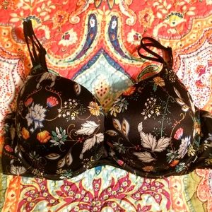 VS 34D Very Sexy Push Up Bra